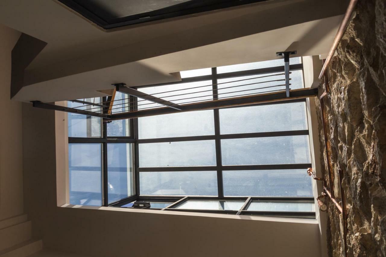 Allstar Boutique House In Downtown, Direct Connection With Airport Willa Ateny